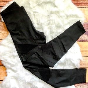 Women’s Mesh Panel High Waist Leggings